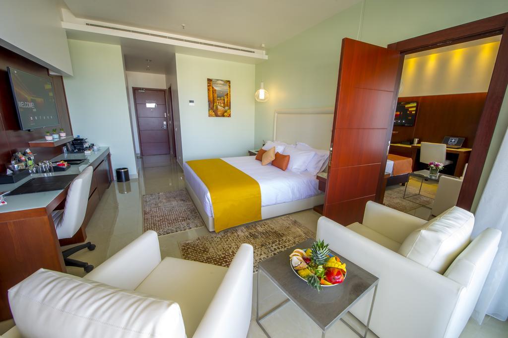 Burj On Bay Hotel ジュニエ エクステリア 写真