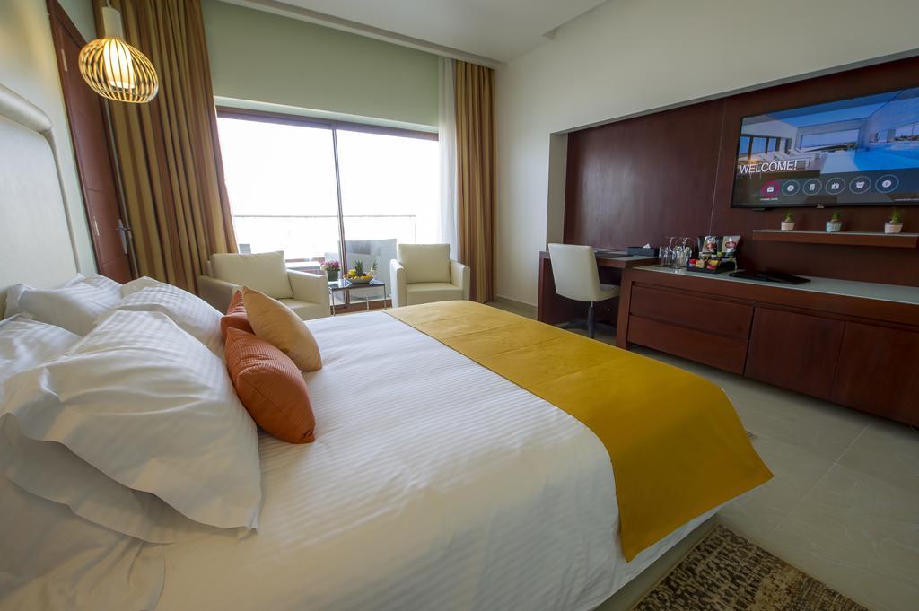 Burj On Bay Hotel ジュニエ エクステリア 写真